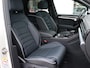 Volkswagen Touareg 3.0 TSi eHybrid 4MOTION Elegance | Nachtvisie | Stoel verwarming/ventilatie + stuurverwarming | Schuif/kantel dak | Luchtvering | Voorruitverwarming | Memory seats |