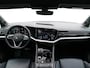 Volkswagen Touareg 3.0 TSi eHybrid 4MOTION Elegance | Nachtvisie | Stoel verwarming/ventilatie + stuurverwarming | Schuif/kantel dak | Luchtvering | Voorruitverwarming | Memory seats |