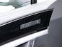 Volkswagen Touareg 3.0 TSi eHybrid 4MOTION Elegance | Nachtvisie | Stoel verwarming/ventilatie + stuurverwarming | Schuif/kantel dak | Luchtvering | Voorruitverwarming | Memory seats |