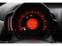 Toyota Aygo 1.0 VVT-i x-play | Groot scherm met multimedia | Airco | Parkeercamera |