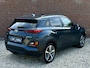 Hyundai Kona 1.0 T-GDI Premium 2WD | Stoelverw. | Stuurverw. | Krell Audio | Schuif / kanteldak | HUD | Apple CarPlay | Afneembare trekhaak