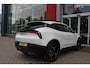 Alfa Romeo Junior 1.2 145PK AUTOMAAT Hybrid IBRIDA SPECIALE | PANORAMA SCHUIF/KANTEL DAK | AFNEEMBARE TREKHAAK | TECHNO PACK: LED MATRIX KOPLAMPEN/AUTOMATISCH DIMMENDE BINNENSPIEGEL/DRAADLOZE TELEFOONLADER/ELEKTRISCH VERSTELBARE EN VERWARMBARE ZIJSPIEGELS MET DODEHOEK DETECTIE, ELEKTRISCH INKLAPBAAR/NAVIGATIE/HANDS-FREE ACHTERKLEP/KEYLESS ENTRY/USB TYPE C/ADAPTIVE CRUISE CONTROL MET LANE CENTERING EN FILE-ASSISTENT/ACHTERUITRIJ CAMERA MET DYNAMISCHE RIJLIJNEN/AUDIOSYSTEEM MET 6 SPEAKERS | PREMIUM PACK: "SPIGA" STOFFEN/ECOLEDER BEKLEDING MET RODE ACCENTEN - 6-VOUDIG ELEKTRISCH VERSTELBARE BESTUURDERSSTOEL, 6-VOUDIG VERSTELBARE PASSAGIERSSTOEL/VERWARMBARE VOORSTOELEN/LEDEREN STUURWIEL/AMBIENT LIGHT/INTERIEURVERLICHTING VOOR EN ACHTER MET LED TOUCH/DONKERE GETINTE ACHTERRUITEN/HOOGGLAS ZWARTE BODYKIT MET RODE ACCENTEN | 18" LICHTMETALEN VELGEN "PETALI" | DRAADLOZE APPLE CARPLAY/ANDROID AUTO |
