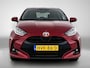 Toyota Yaris 1.5 Hybrid 115 Dynamic Comfort Pack | BTW voertuig | dodehoek detectie | Stoel+stuurverwarming | Apple CarPlay/Android Auto | Climate Control | Cruise Control Adaptive | Achteruitrijcamera | Parkeersensoren voor+achter |