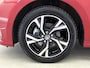 Toyota Yaris 1.5 Hybrid 115 Dynamic Comfort Pack | BTW voertuig | dodehoek detectie | Stoel+stuurverwarming | Apple CarPlay/Android Auto | Climate Control | Cruise Control Adaptive | Achteruitrijcamera | Parkeersensoren voor+achter |