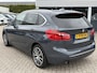 BMW 2-Serie Active Tourer 225xe iPerformance High Executive | PHEV | Panoramadak | Stoelverwarming | Leder | Head-Up | Navi