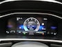 Volkswagen T-Roc R-Line 1.5 TSI 150 PK Automaat | LED Plus | Trekhaak | Achteruitrij Camera | Climate Control | Ergo-Active Voorstoelen | Navigatie |