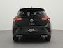 Volkswagen T-Roc R-Line 1.5 TSI 150 PK Automaat | LED Plus | Trekhaak | Achteruitrij Camera | Climate Control | Ergo-Active Voorstoelen | Navigatie |
