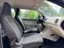Volkswagen Up! 1.0 high up! | Sportieve uitvoering | PDC | Airco | Luxe!