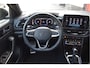 Volkswagen T-Roc 1.5 TSI R-Line Black Style LED grill, Ascot grijs, Adaptive cruise, Ergo active + Massage, IQ Light, Afn. trekhaak, Camera