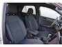 Volkswagen T-Roc 1.5 TSI R-Line Black Style LED grill, Ascot grijs, Adaptive cruise, Ergo active + Massage, IQ Light, Afn. trekhaak, Camera