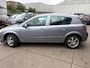 Opel Astra 1.6 Essentia