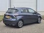 Renault Zoe R135 Intens Business 52 kWh / KOOPACCU / Trekhaak / All Seasons / Stoel & Stuurverwarming / CCS Snelladen / Apple Carplay & Android Auto / Climate Control / Achteruitrijcamera /
