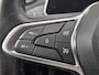 Renault Zoe R135 Intens Business 52 kWh / KOOPACCU / Trekhaak / All Seasons / Stoel & Stuurverwarming / CCS Snelladen / Apple Carplay & Android Auto / Climate Control / Achteruitrijcamera /