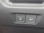Renault Zoe R135 Intens Business 52 kWh / KOOPACCU / Trekhaak / All Seasons / Stoel & Stuurverwarming / CCS Snelladen / Apple Carplay & Android Auto / Climate Control / Achteruitrijcamera /