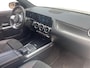 Mercedes-Benz GLA 180 Business Solution AMG *Automaat*Navi+Camera*Trekhaak*Stoelverwarming*Elekt. Achterklep.*1ste Eigenaar!