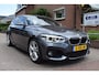 BMW 1-Serie M Sport-pakket! 118i Edition/5DRS/AUTOM/DAK/CRUISE/NAVI/XENON/NL-AUTO/PDC V+A/AIRCO-ECC/LMW 18"/BLUETOOTH/STOEL VERW