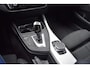 BMW 1-Serie M Sport-pakket! 118i Edition/5DRS/AUTOM/DAK/CRUISE/NAVI/XENON/NL-AUTO/PDC V+A/AIRCO-ECC/LMW 18"/BLUETOOTH/STOEL VERW