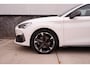 CUPRA Leon Sportstourer 1.4 e-Hybrid Black Edition | Panorama | Carplay | Camera | Virtual | LED |