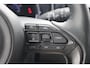 Toyota Yaris Cross 1.5 HYBRID 115 DYNAMIC STOEL/STUURVERW CAMERA APPLE/ANDROID 17 '' LM-VELGEN LED KEYLESS AD-CRUISE