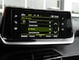 Peugeot 2008 1.2 PureTech Allure | 130PK | Adaptieve CruiseControl | Camera | Trekhaak | Led verlichting | Weinig KM! | Stoelverwarming