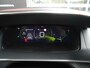 Peugeot 2008 1.2 PureTech Allure | 130PK | Adaptieve CruiseControl | Camera | Trekhaak | Led verlichting | Weinig KM! | Stoelverwarming