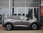 Peugeot 2008 1.2 PureTech Allure | 130PK | Adaptieve CruiseControl | Camera | Trekhaak | Led verlichting | Weinig KM! | Stoelverwarming