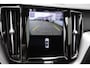 Volvo XC60 2.0 T6 Plug-in hybrid Long Range AWD Plus Dark*Perfect Volvo Onderh.*Pano/Elek. Trekhaak/R-Design Stoelen/Stoelverw.V+A/Stuurverw./ACC/Pilot ass./360 Camera/Memorie/BLIS/Parkeersens.V+A/21 inch LM*