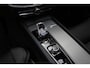 Volvo XC60 2.0 T6 Plug-in hybrid Long Range AWD Plus Dark*Perfect Volvo Onderh.*Pano/Elek. Trekhaak/R-Design Stoelen/Stoelverw.V+A/Stuurverw./ACC/Pilot ass./360 Camera/Memorie/BLIS/Parkeersens.V+A/21 inch LM*