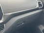 Volkswagen T-Cross 1.5 150pk TSI R-Line Edition Parkeersensoren voor en achter | Navigatie 'Discover Media' | Trekhaak afneembaar