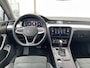 Volkswagen Passat Variant 1.5 TSI Business | Automaat | Trekhaak | Stoelverwarming | Head-up-Display | Adaptieve Cruise Control | Apple Carplay & Android Auto