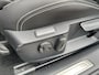 Volkswagen Passat Variant 1.5 TSI Business | Automaat | Trekhaak | Stoelverwarming | Head-up-Display | Adaptieve Cruise Control | Apple Carplay & Android Auto