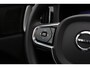 Volvo XC60 2.0 T6 Plug-in hybrid Long Range AWD Plus Dark*Perfect Volvo Onderh.*Pano/Elek. Trekhaak/R-Design stoelen/Stoelverw.V+A/Stuurverw./ACC/Pilot ass./360 Camera/Memorie/BLIS/Parkeersens.V+A/21 inch LM*