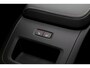 Volvo XC60 2.0 T6 Plug-in hybrid Long Range AWD Plus Dark*Perfect Volvo Onderh.*Pano/Elek. Trekhaak/R-Design stoelen/Stoelverw.V+A/Stuurverw./ACC/Pilot ass./360 Camera/Memorie/BLIS/Parkeersens.V+A/21 inch LM*