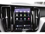 Volvo XC60 2.0 T6 Plug-in hybrid Long Range AWD Plus Dark*Perfect Volvo Onderh.*Pano/Elek. Trekhaak/R-Design stoelen/Stoelverw.V+A/Stuurverw./ACC/Pilot ass./360 Camera/Memorie/BLIS/Parkeersens.V+A/21 inch LM*