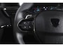 Peugeot 2008 1.2 Hybrid 136 Style | Cruise | PDC | App. Connect | ECC | LM 18" | 2418