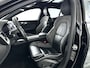 Volvo S60 B4 Plus Dark | Panoramadak | Parkeercamera | Harman Kardon | Stoel- en stuurverwarming