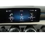 Mercedes-Benz A-klasse 180 Business Solution Luxury (SFEERVERLICHTING, STOELVERWARMING, 1e EIGENAAR, ACHTERUITRIJCAMERA)