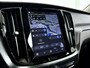 Volvo V60 B3 Core | Parkeercamera | Stoel- en stuurverwarming | Trekhaak