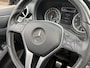Mercedes-Benz B-klasse 180 Ambition HOGE INSTAP! PANORAMA l LEER l XENON l NAVI l AIRCO l PDC l LED! VOL OPTIE'S! 2e eigenaar!