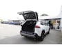 Toyota RAV4 2.5 Hybrid Bi-Tone*Fabrieksgarantie t/m01-2030*Perfect Toyota onderh.*Parelmoer Wit/Trekhaak/Half Leder/Stoelverw./Stuurverw./Elek. Klep/Keyless Entry+Go/Camera/Parkeersens./18 inch LM*