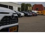 Toyota RAV4 2.5 Hybrid Bi-Tone*Fabrieksgarantie t/m01-2030*Perfect Toyota onderh.*Parelmoer Wit/Trekhaak/Half Leder/Stoelverw./Stuurverw./Elek. Klep/Keyless Entry+Go/Camera/Parkeersens./18 inch LM*