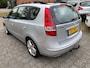 Hyundai i30 CW 1.6i Blue Dynamic NWAPK BJ 2010 !!!