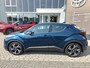 Toyota C-HR / C-HR+ 1.8 Hybrid Dynamic NL-AUTO ALL-SEASON KEYLESS BLIND-SPOT PARK-SENSOREN CAMERA CLIMA CRUISE LM-VELGEN APPLE/ANDROID
