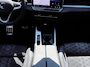 Volkswagen Passat Variant 1.5 150pk eTSI R-Line Business 360 graden camera 'Area View' | Parkeerassistent 'Park Assist Plus' | Voorstoelen verwarmbaar