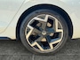 Volkswagen Passat Variant 1.5 150pk eTSI R-Line Business 360 graden camera 'Area View' | Parkeerassistent 'Park Assist Plus' | Voorstoelen verwarmbaar