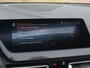 BMW 1-Serie 118i Business Edition Plus | M-Pakket | Schaalstoelen | Panoramadak | Trekhaak | Camera | NL-Auto | 19Inch |