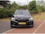 BMW 1-Serie 118i Business Edition Plus | M-Pakket | Schaalstoelen | Panoramadak | Trekhaak | Camera | NL-Auto | 19Inch |