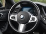 BMW 1-Serie 118i Business Edition Plus | M-Pakket | Schaalstoelen | Panoramadak | Trekhaak | Camera | NL-Auto | 19Inch |