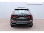 Volvo XC60 2.0 T6 Plug-in hybrid AWD Ultra Dark Luchtvering | Head-up display | Google services | Rondomzicht camera | Panoramadak | Harman/Kardon premium audio | Semi elektrische trekhaak |  Geheugenfunctie stoelen voorzijde | Verwarmde stoelen voor/achter en stuurwiel