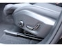 Volvo XC60 2.0 T6 Plug-in hybrid AWD Ultra Dark Luchtvering | Head-up display | Google services | Rondomzicht camera | Panoramadak | Harman/Kardon premium audio | Semi elektrische trekhaak |  Geheugenfunctie stoelen voorzijde | Verwarmde stoelen voor/achter en stuurwiel